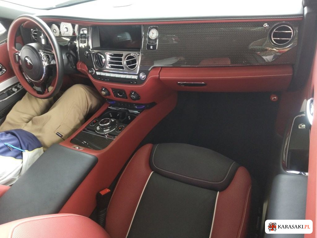 2020 Rolls-Royce Ghost Black Badge 5