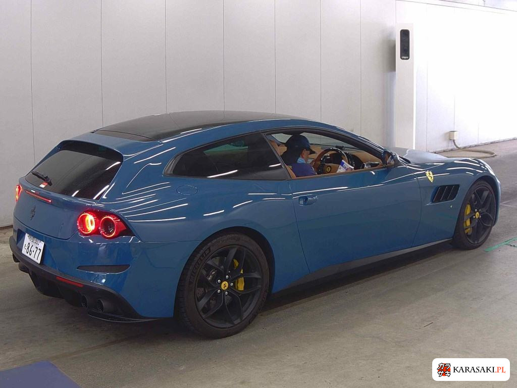 2017 Ferrari GTC4 Lusso T 4