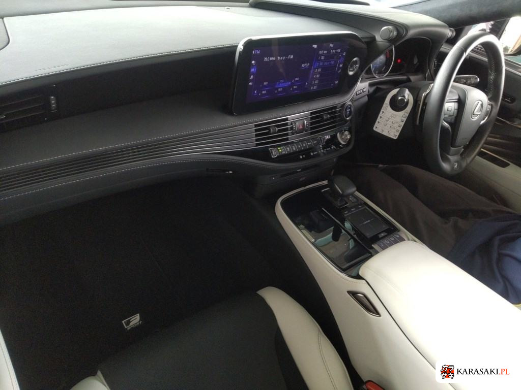 2022 Lexus LS 4WD LS500H F Sport 5