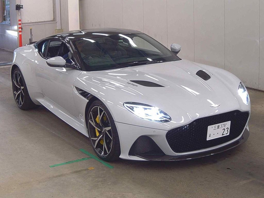 Aston Martin DBS 2020 z aukcji japońskiej