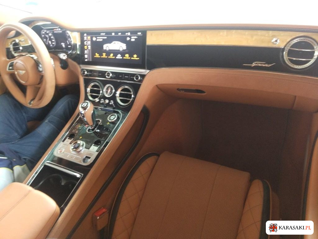 2023 Bentley BCDDB 5