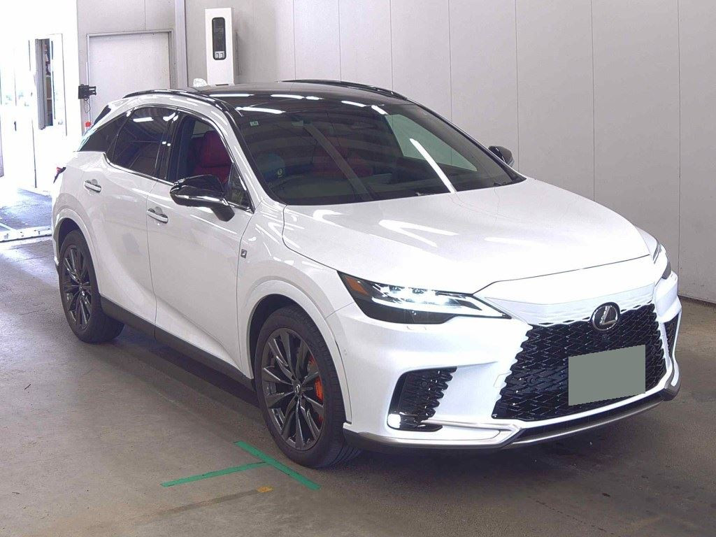 Lexus RX 2025 z aukcji japońskiej