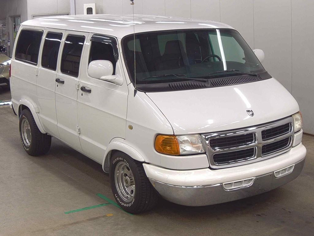 Dodge Ram 2003 z aukcji japońskiej