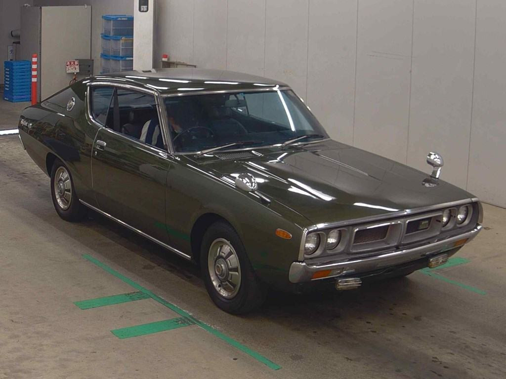 Nissan Skyline 1975 z aukcji japońskiej