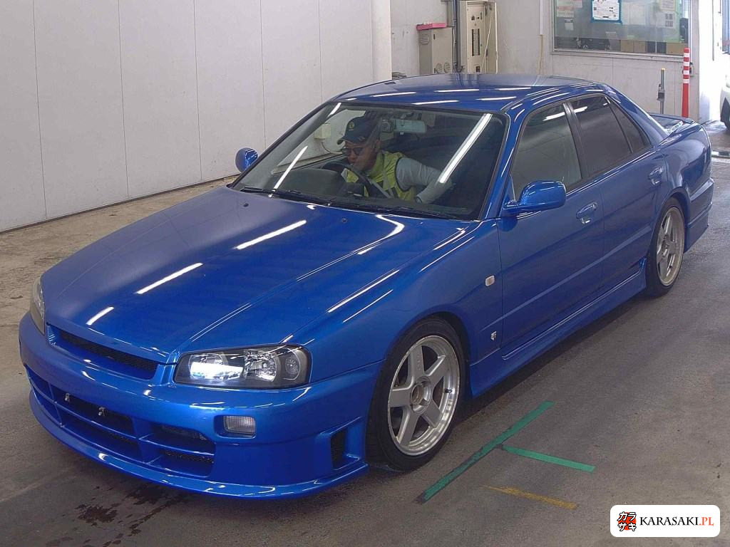 2001 Nissan Skyline CP 25GT-V 3
