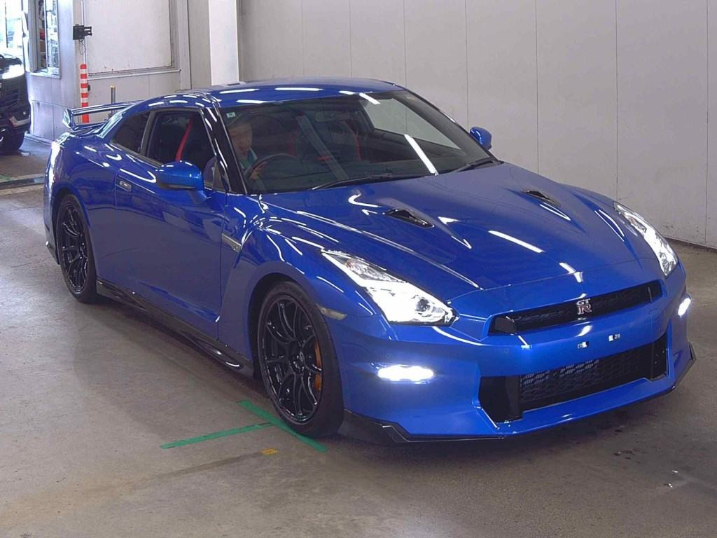 Nissan GT-R 2024 z aukcji japońskiej