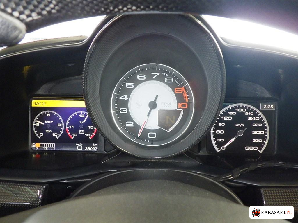 2017 Ferrari 458 Italia Base Grade 6