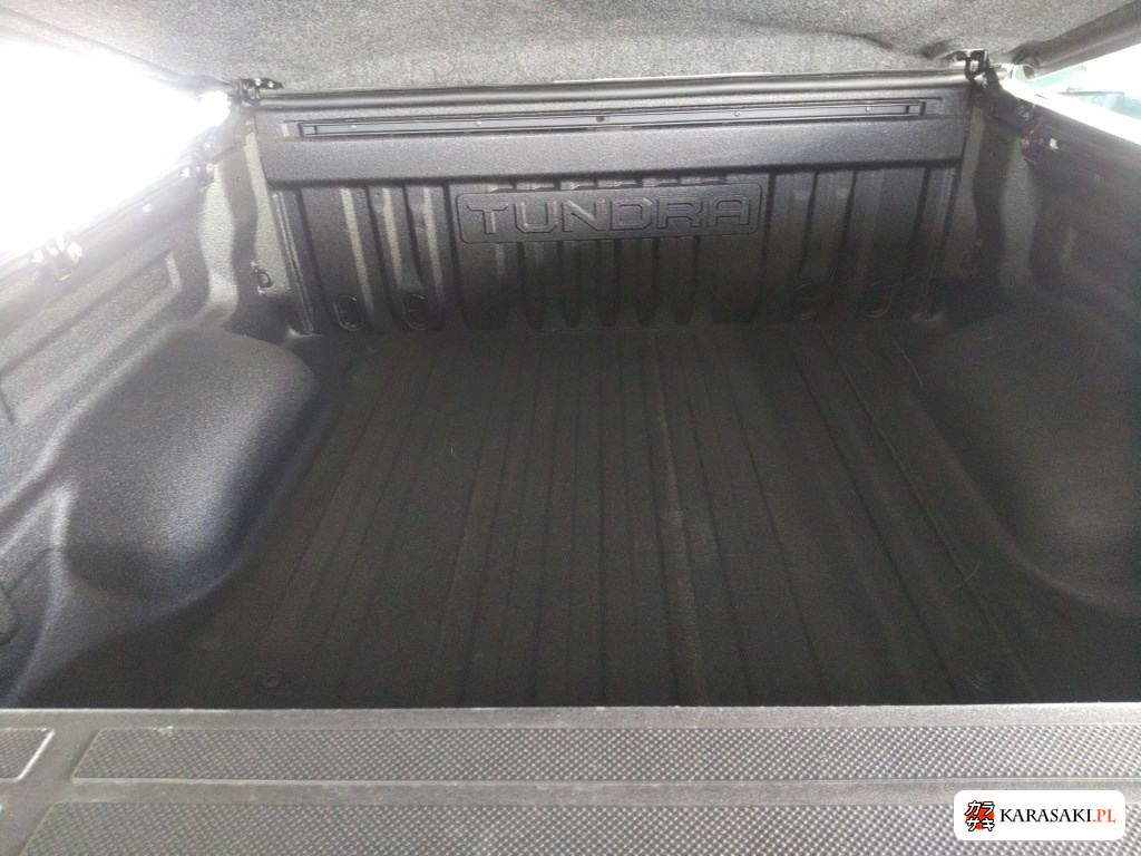 2018 America Toyota Tundra 4D 4WD 6