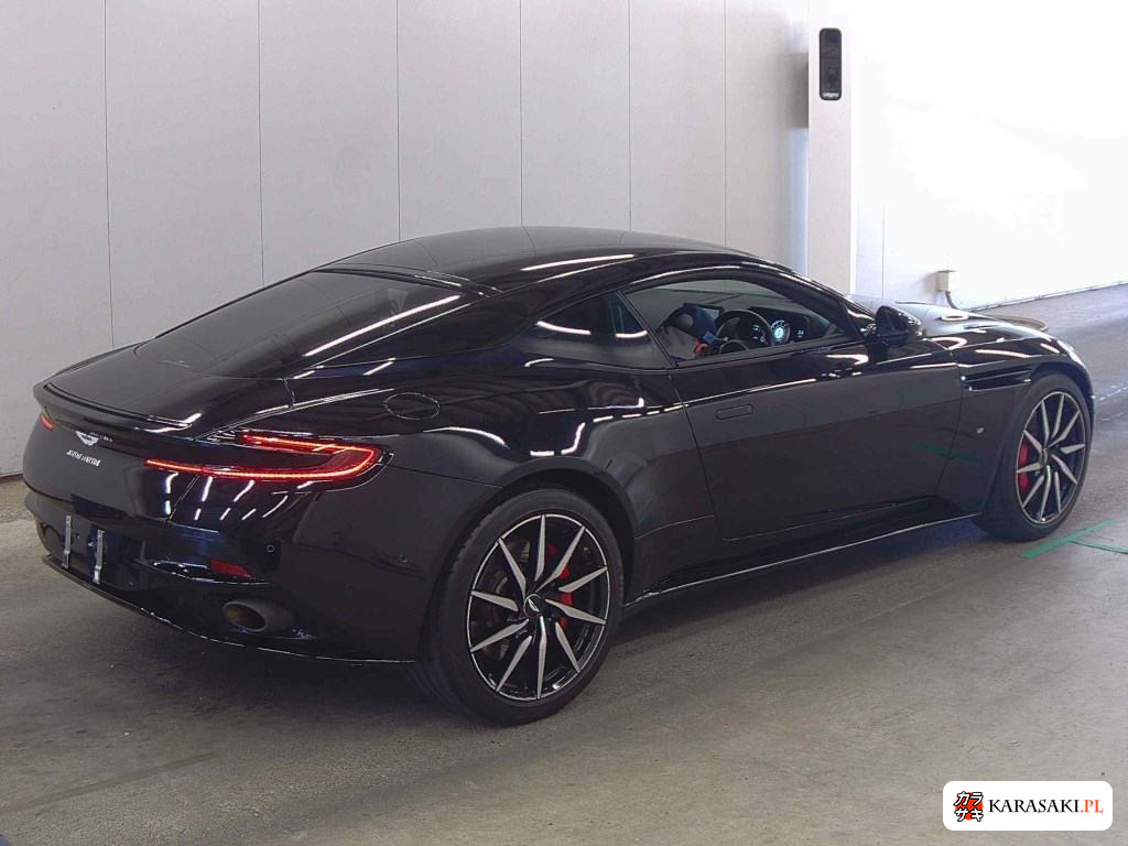2018 Aston Martin DB11 V12 4