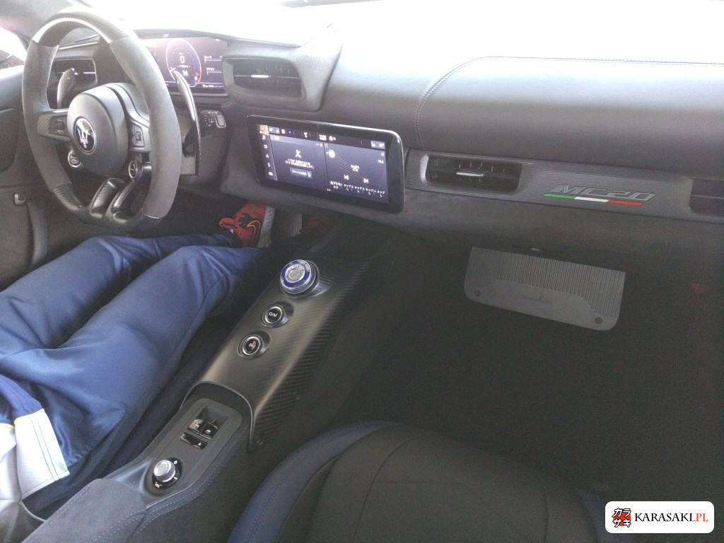 2022 Maserati MC20 5