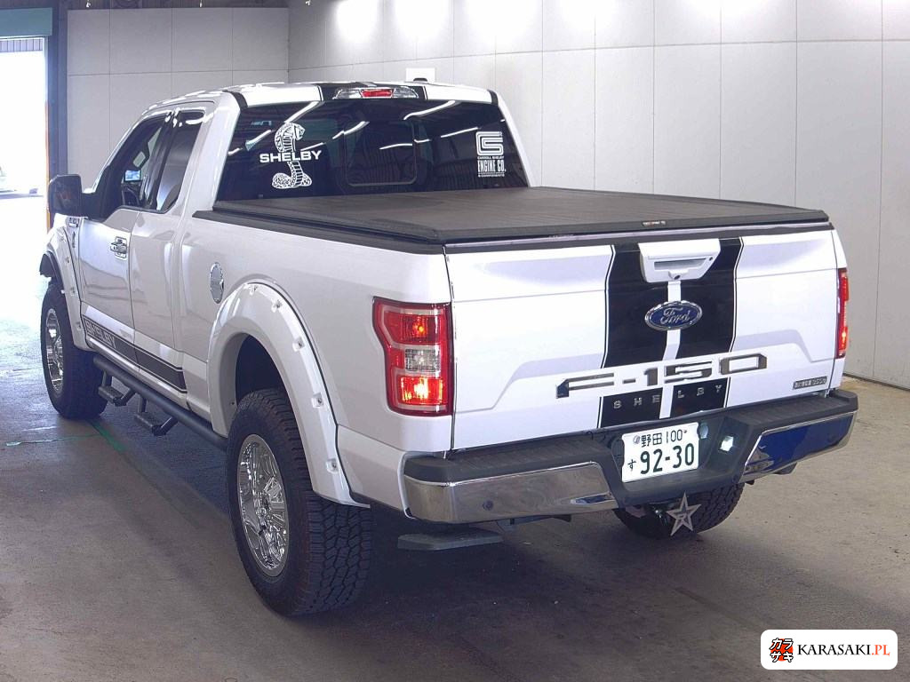 2019 Ford F-150 4D 4WD Lariat 2