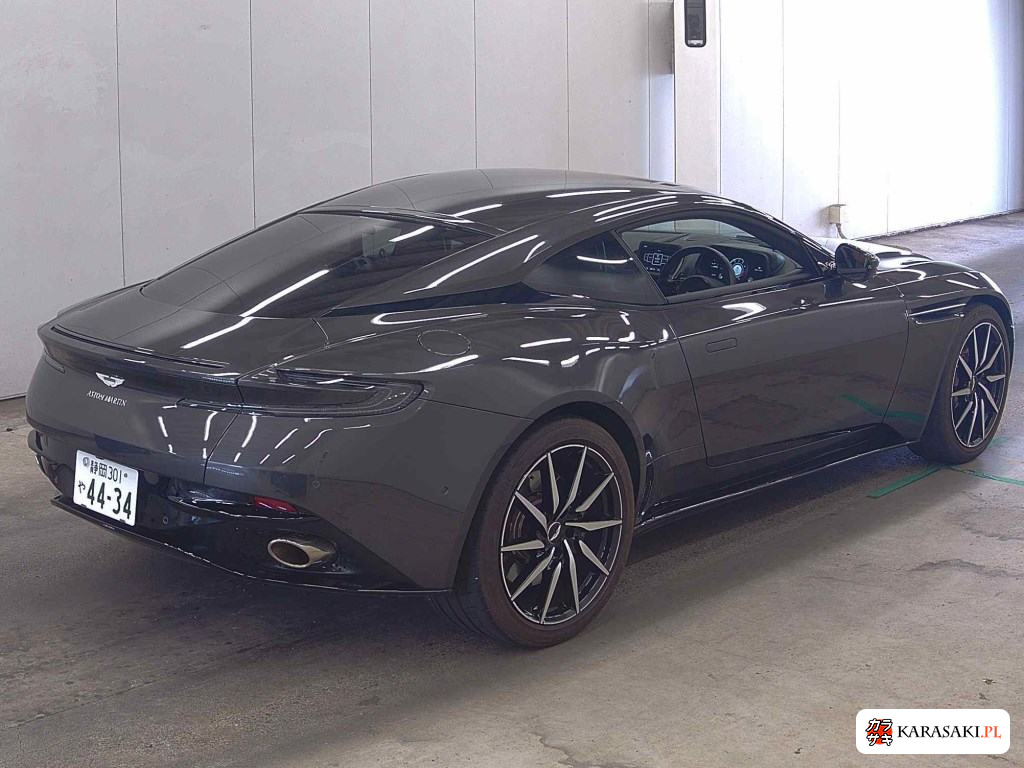 2019 Aston Martin DB11 V8 4