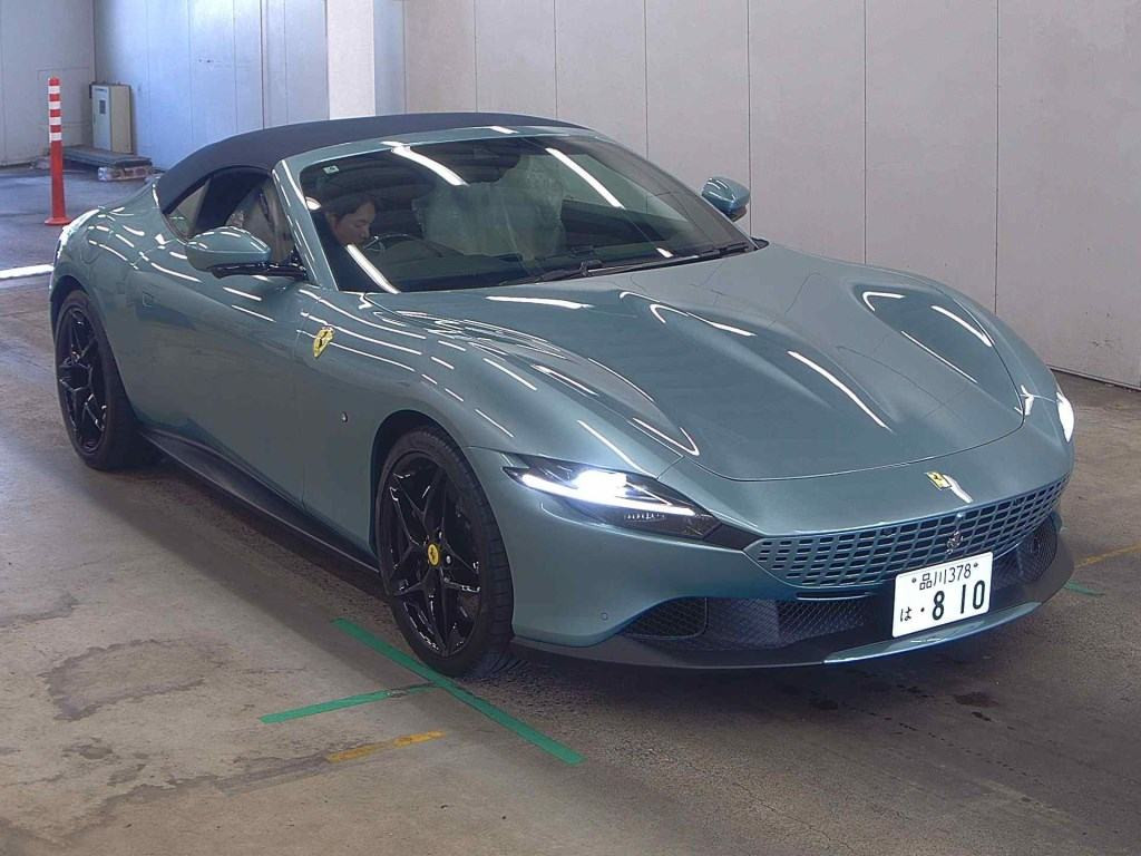 Ferrari Roma 2025 z aukcji japońskiej