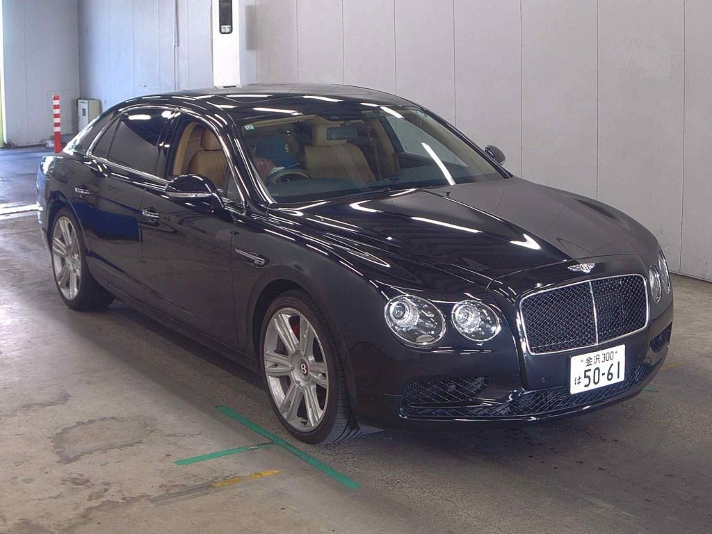 Bentley Flying Spur 2017 z aukcji japońskiej