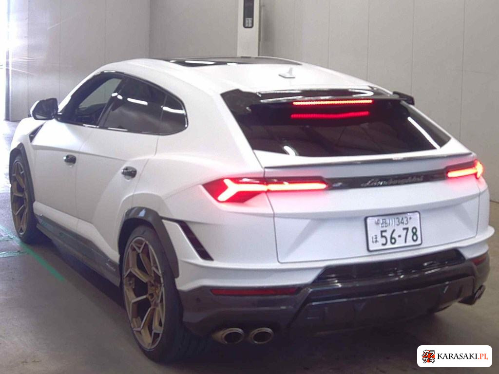 2023 Lamborghini Urus 4WD Performante 2