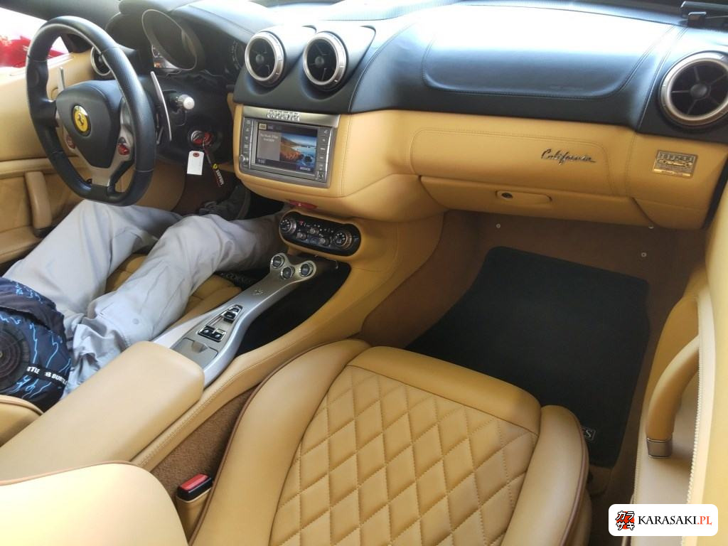 2011 Ferrari California Base Grade 5