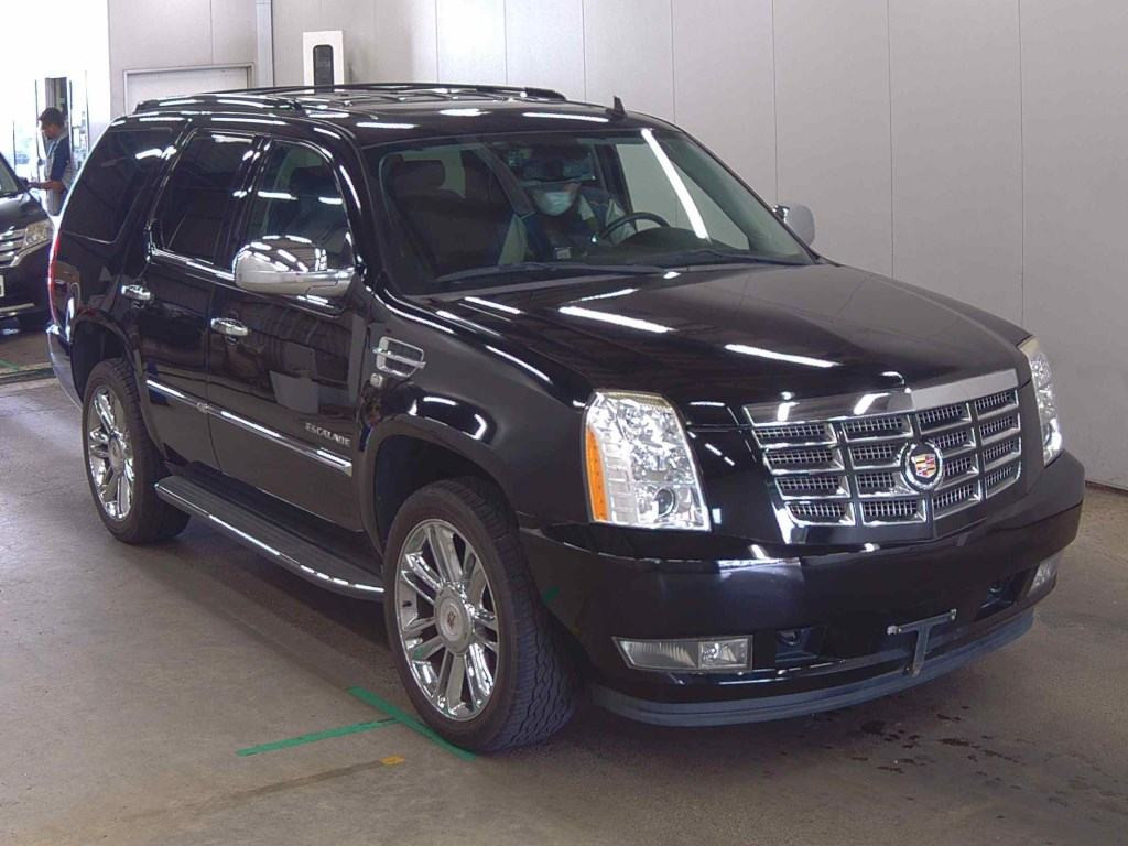 Cadillac Escalade 2010 z aukcji japońskiej