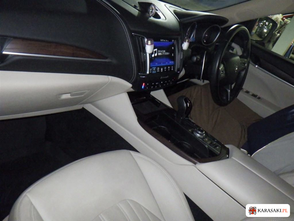 2017 Maserati Levante 4WD 5