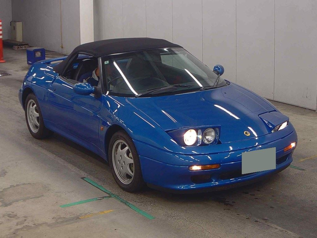 Lotus Elan 1992 z aukcji japońskiej