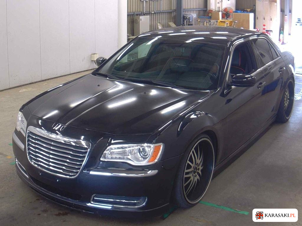 2012 Chrysler 300 3