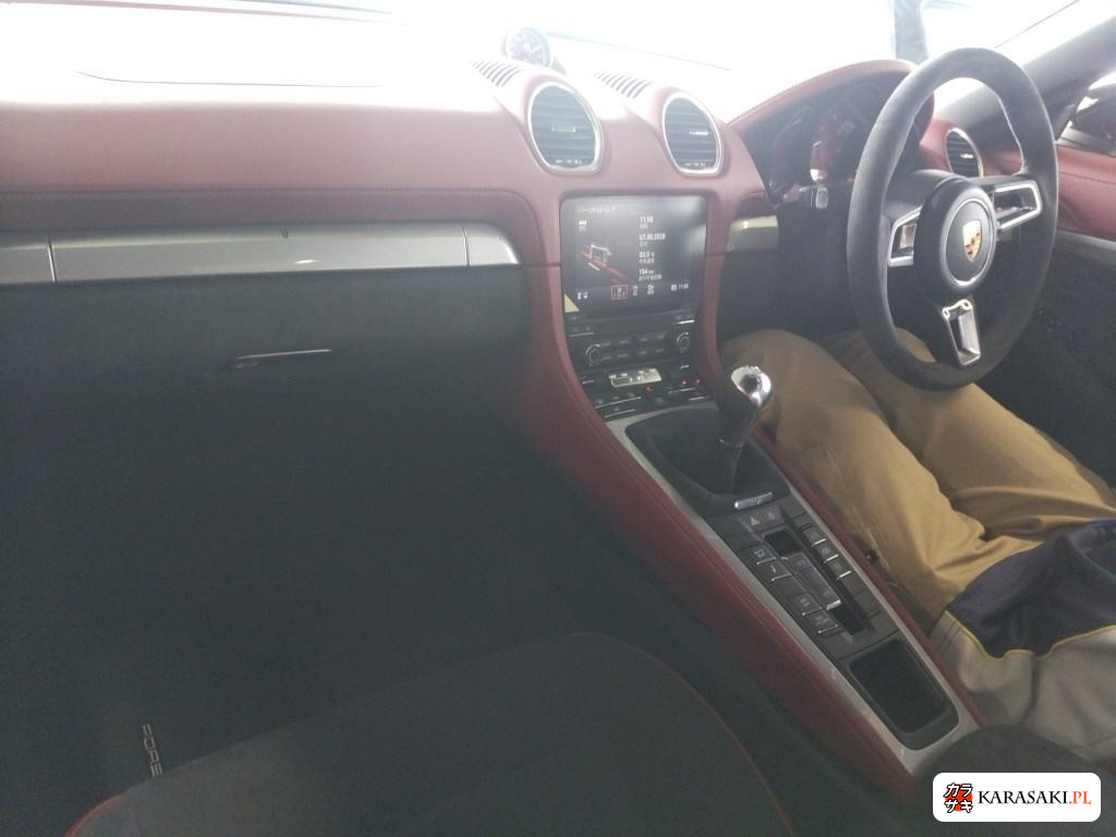 2020 Porsche 718 Spyder 5