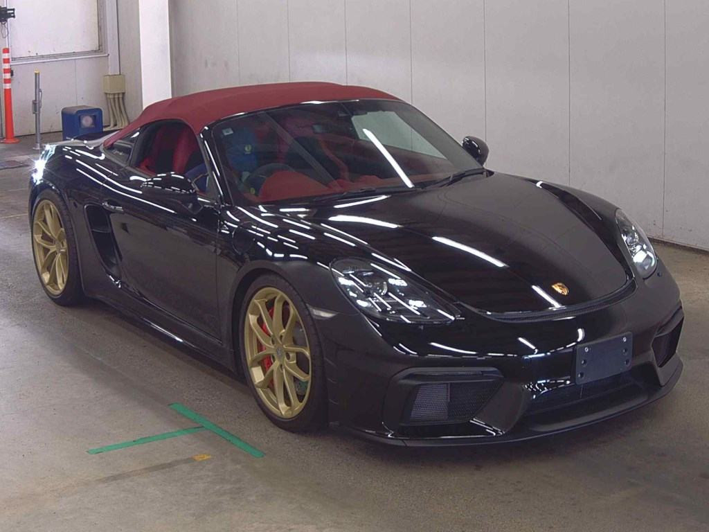 Porsche 718 Spyder 2020 z aukcji japońskiej
