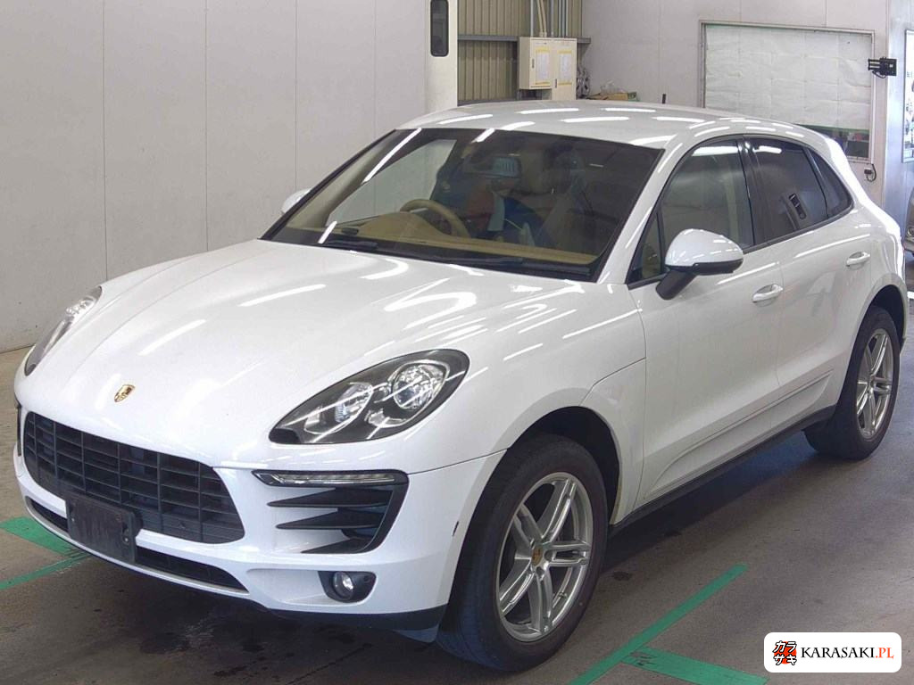 2015 Porsche Macan 4WD 3