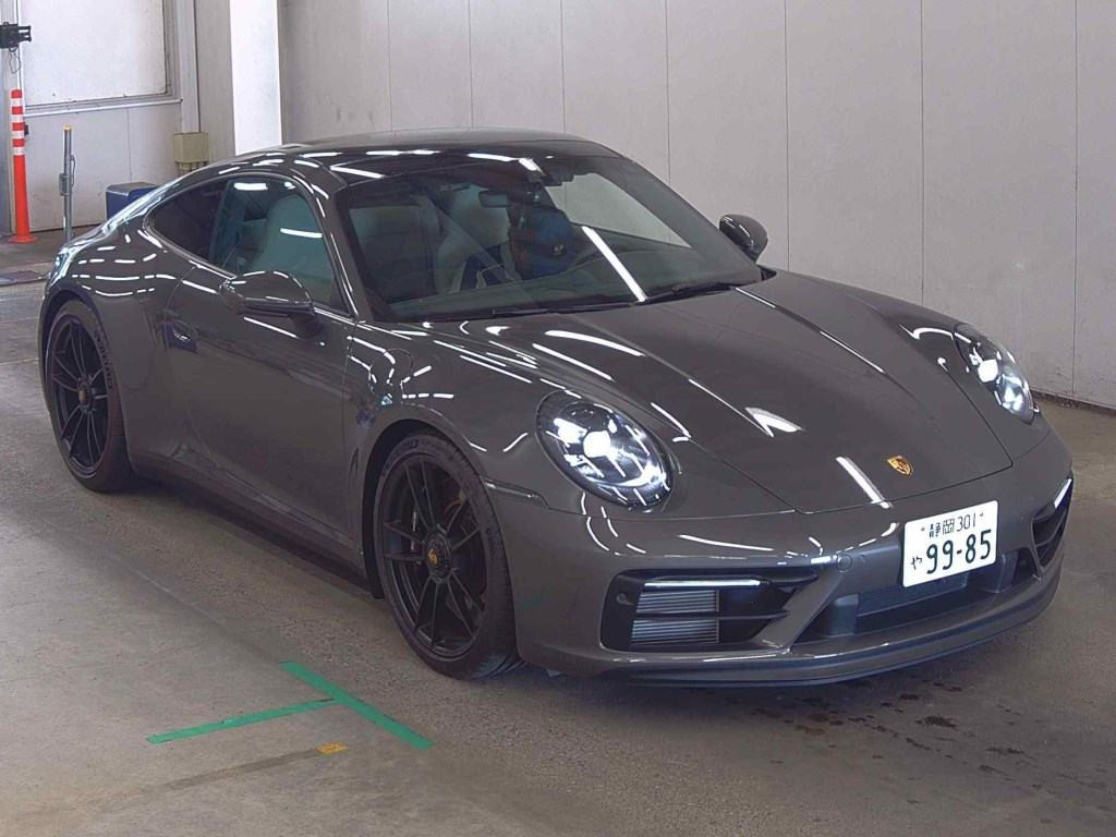 Porsche 911 2024 z aukcji japońskiej