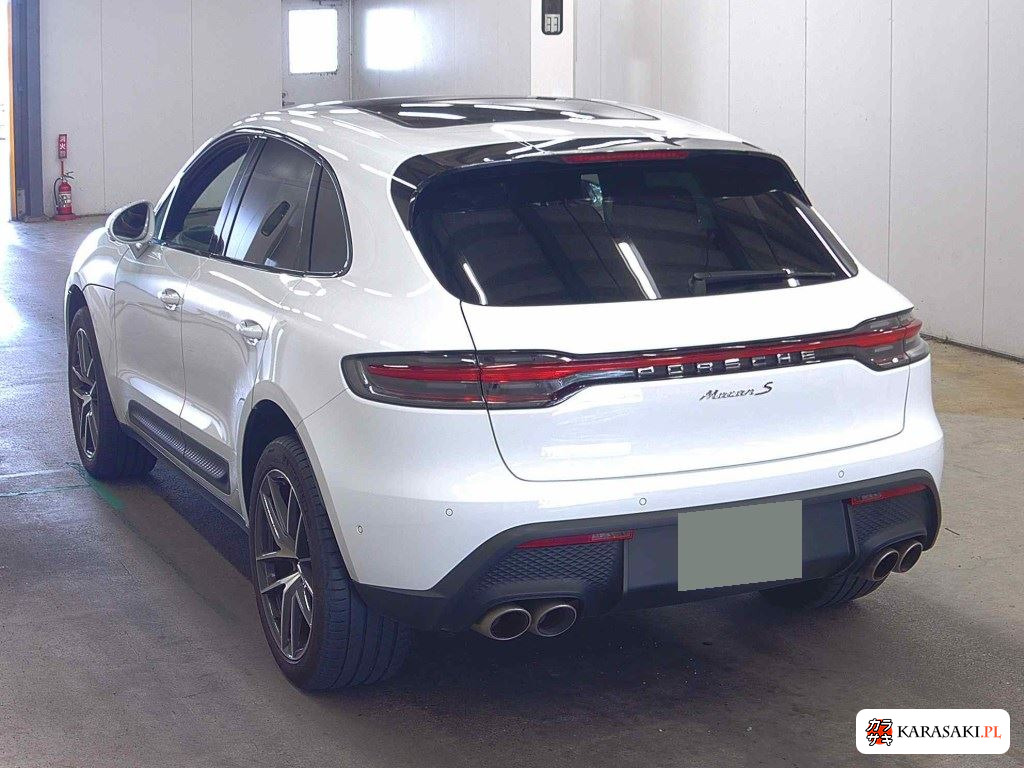 2023 Porsche Macan 4WD 2
