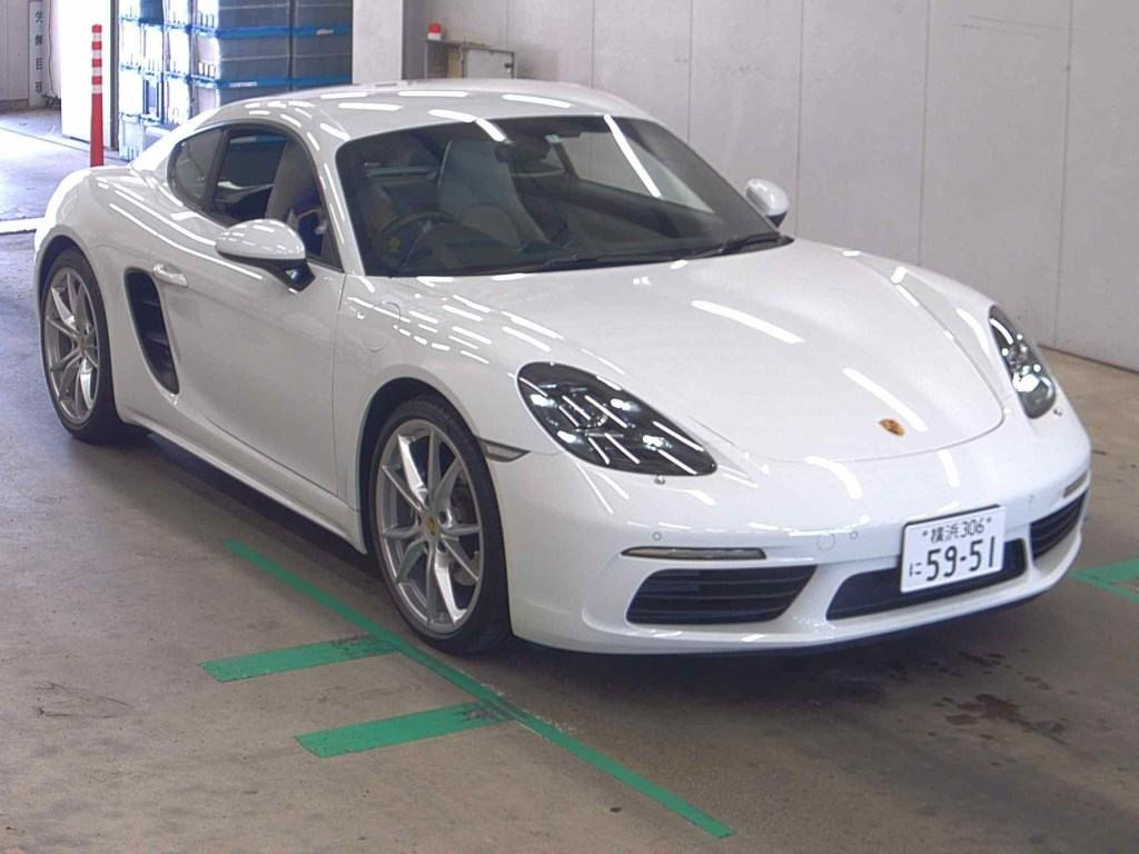 Porsche 718 Cayman 2024 z aukcji japońskiej