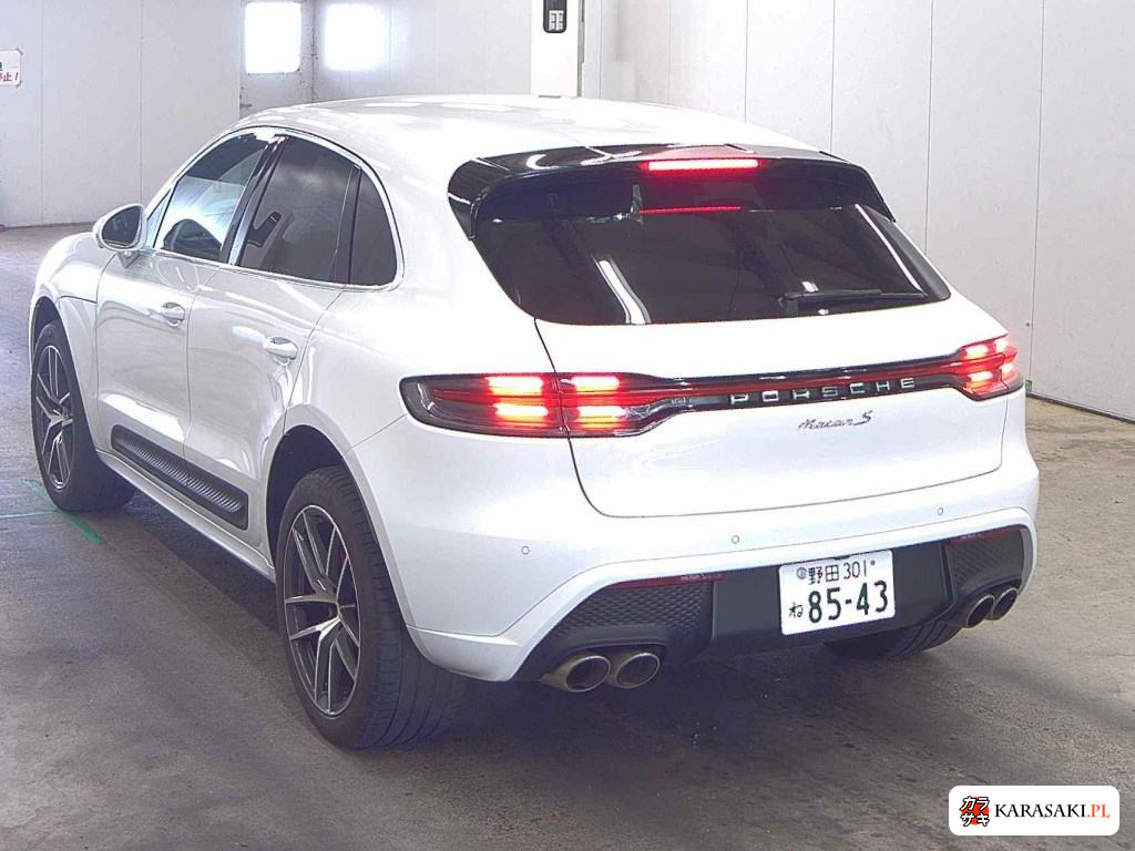 2022 Porsche Macan 4WD 2