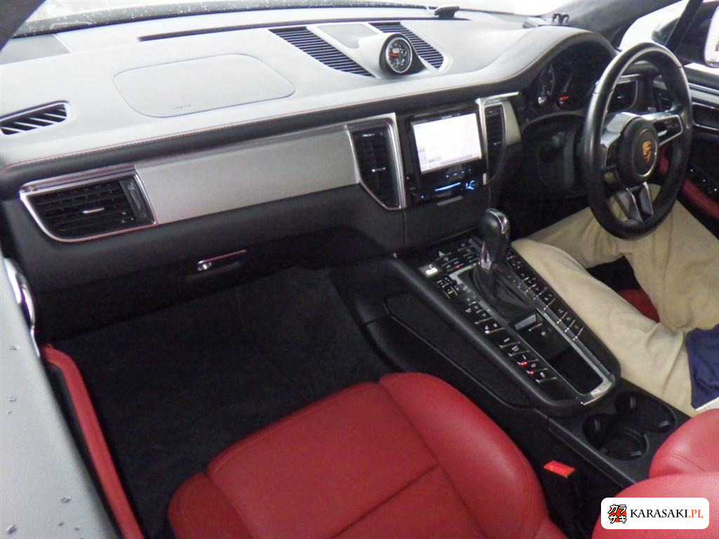 2015 Porsche Macan 4WD 5