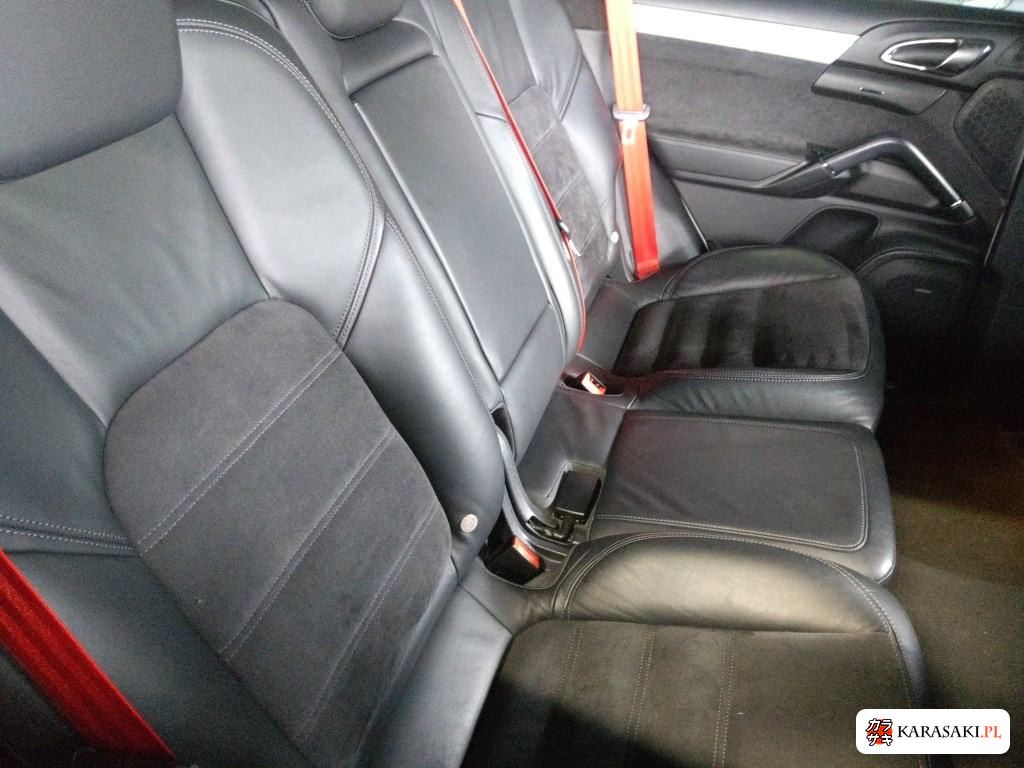 2013 Porsche Cayenne 4WD GTS 6