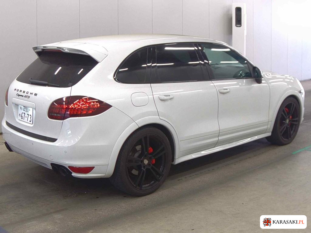 2013 Porsche Cayenne 4WD GTS 4