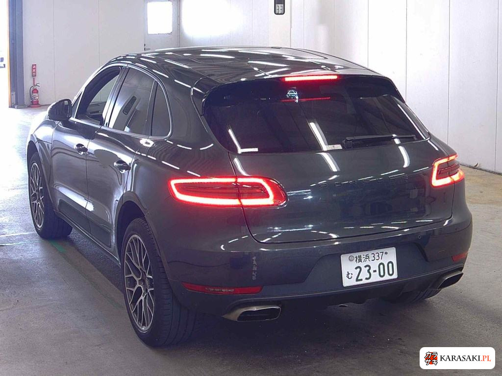 2018 Porsche Macan 4WD 2