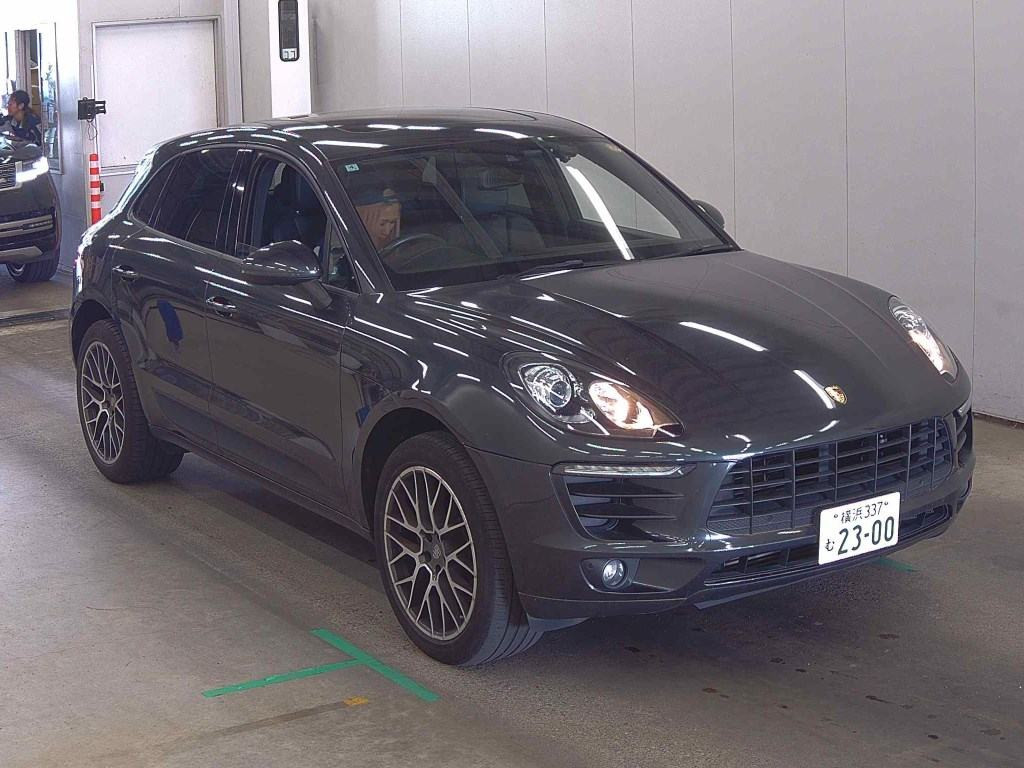 Porsche Macan 2018 z aukcji japońskiej