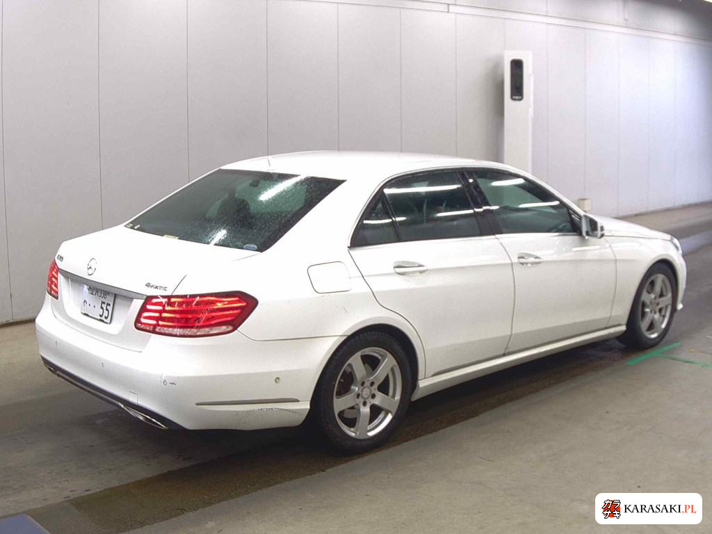 2015 Mercedes-Benz E-Class 4D 4WD E300 4MATIC Avantgarde 4