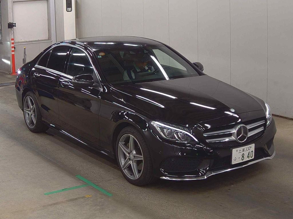 Mercedes-Benz C-Class 2015 z aukcji japońskiej
