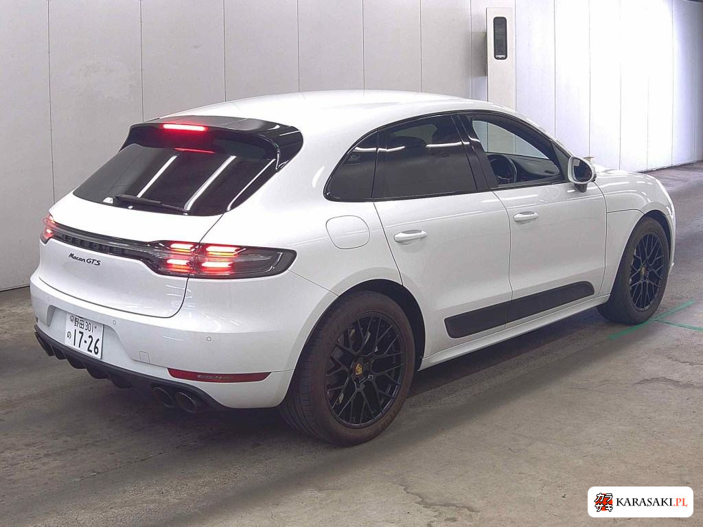 2020 Porsche Macan 4WD GTS Sport Chrono Package 4
