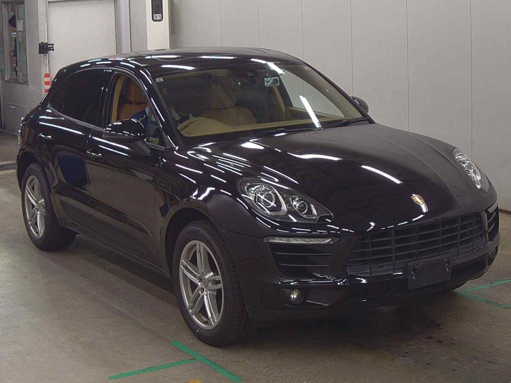Porsche Macan 2017 z aukcji japońskiej