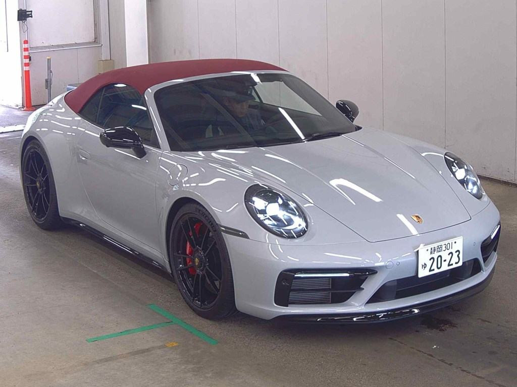 Porsche 911 2024 z aukcji japońskiej