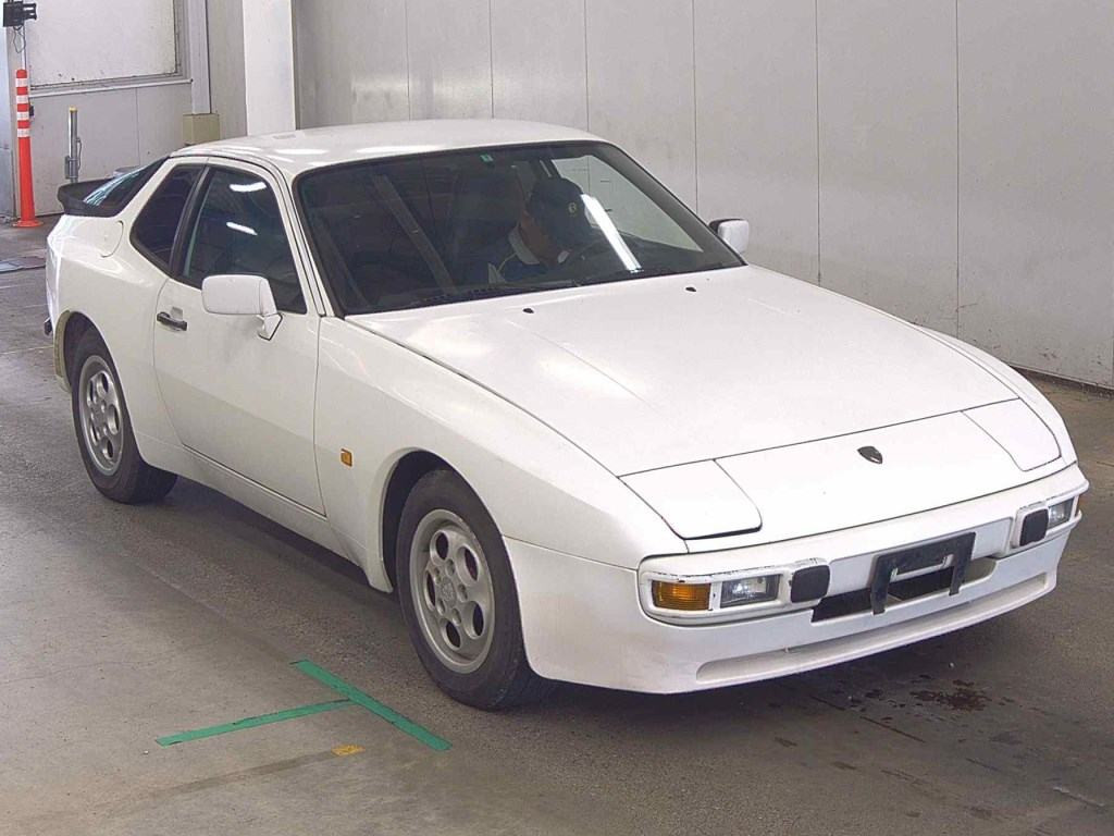Porsche 944 1988 z aukcji japońskiej