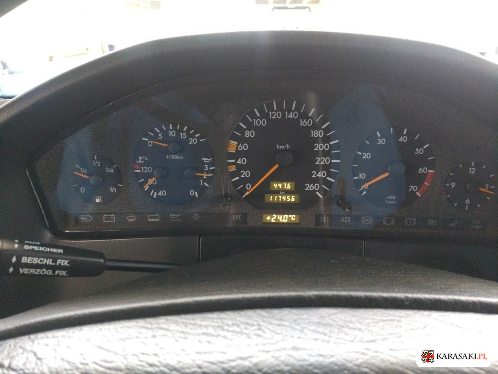 1996 Mercedes-Benz S-Class 4D 420SE 6