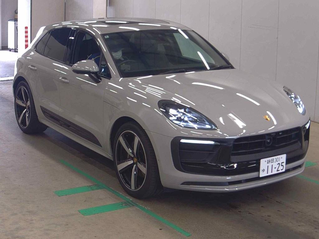 Porsche Macan 2024 z aukcji japońskiej