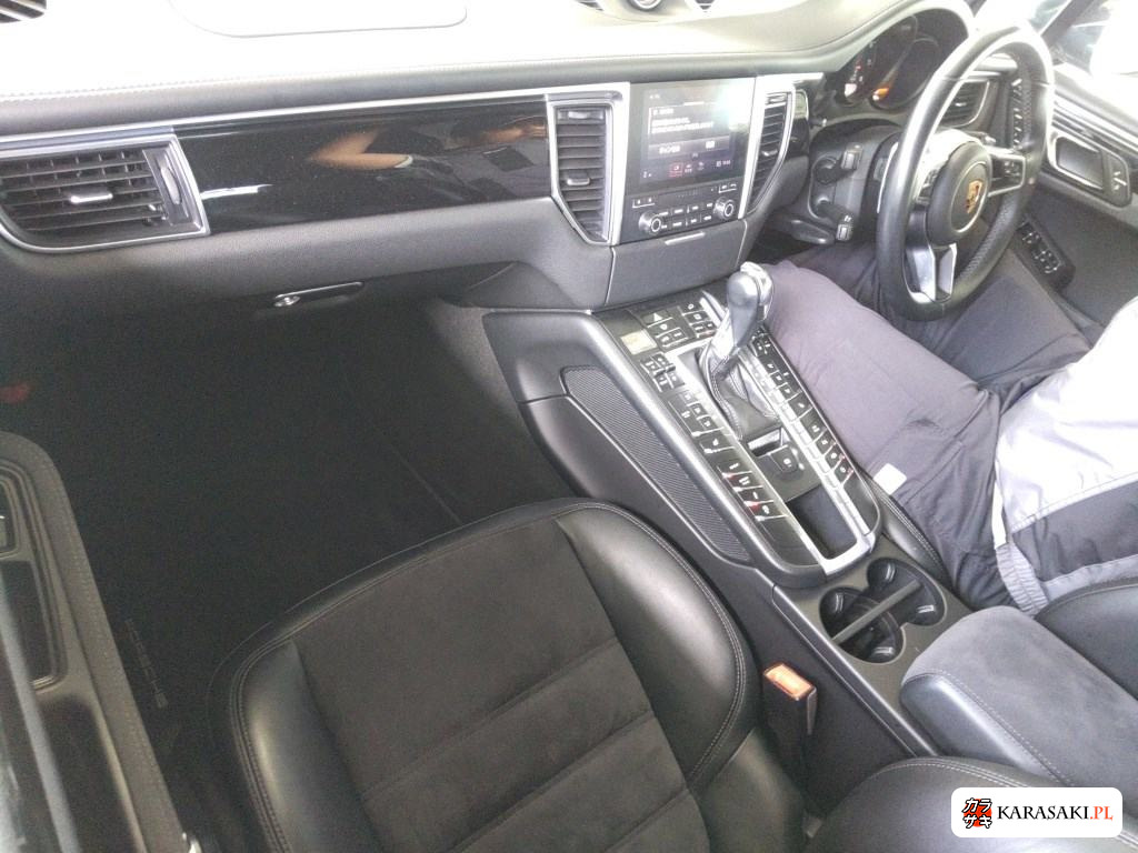 2018 Porsche Macan 4WD 5