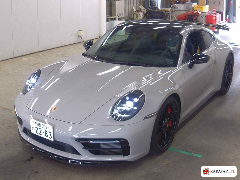 2023 Porsche 911 CP 3