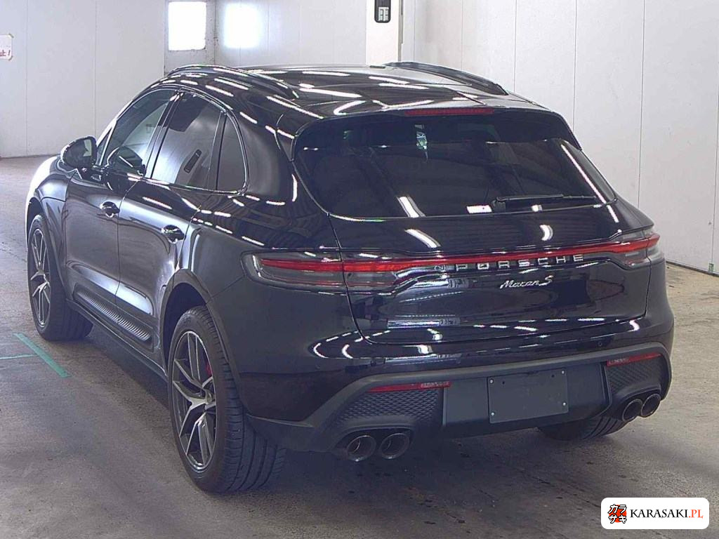 2023 Porsche Macan 4WD 2