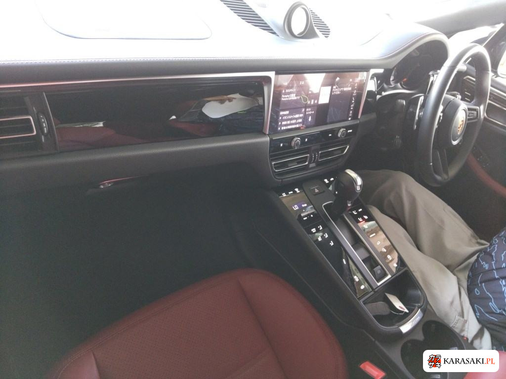2024 Porsche Macan 4WD 5
