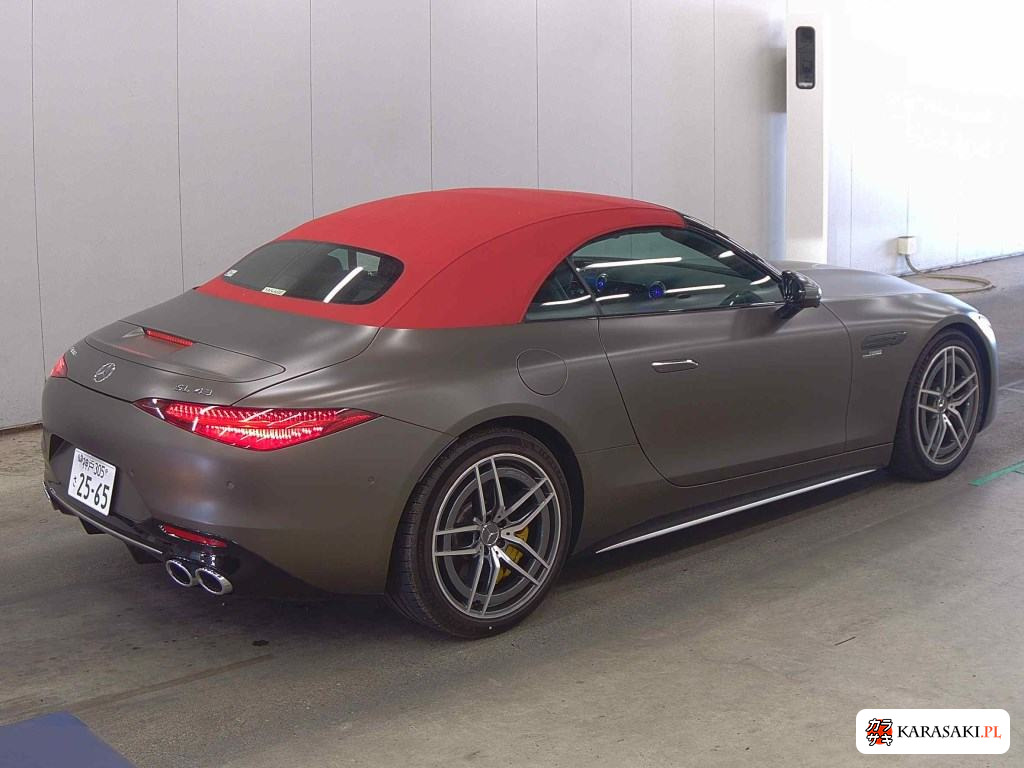 2025 Mercedes-AMG SL SL43 BSG Model 4