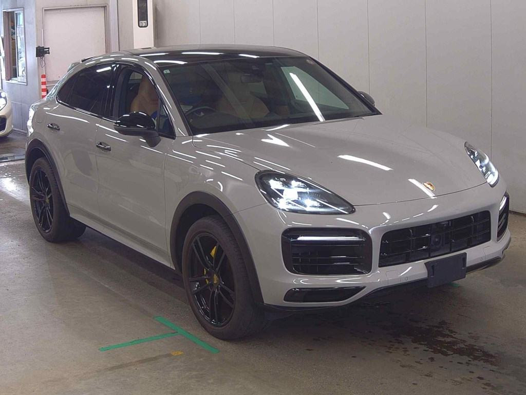 Porsche Cayenne Coupe 2020 z aukcji japońskiej